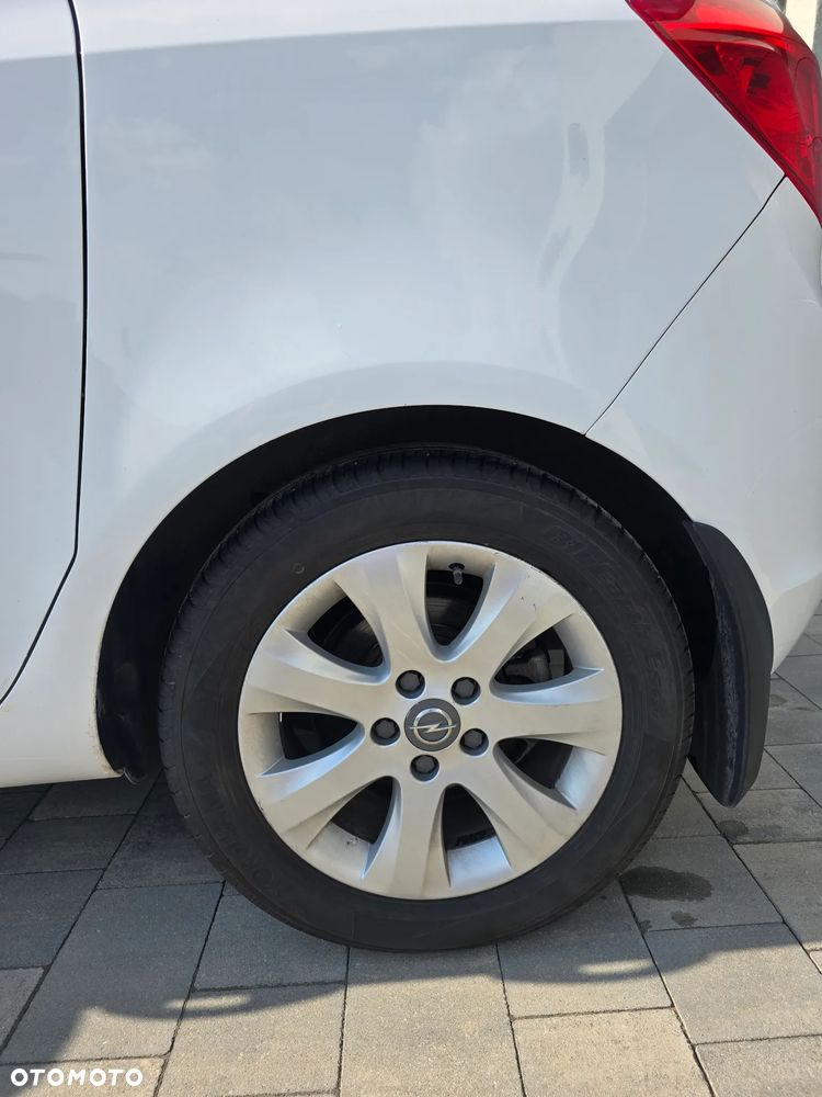 Opel Meriva 1.4 T Cosmo - 31