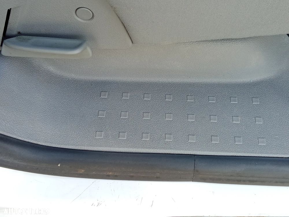 Volkswagen Caddy 2.0 (7-Si.) Maxi - 24
