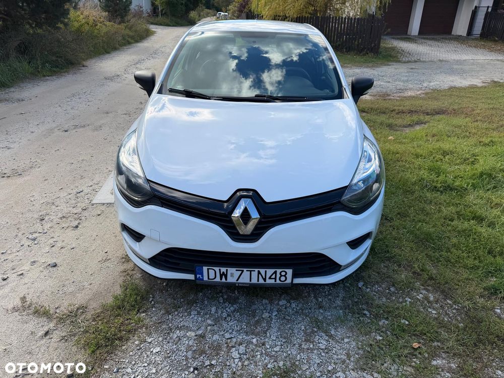 Renault Clio 2017 photo 2