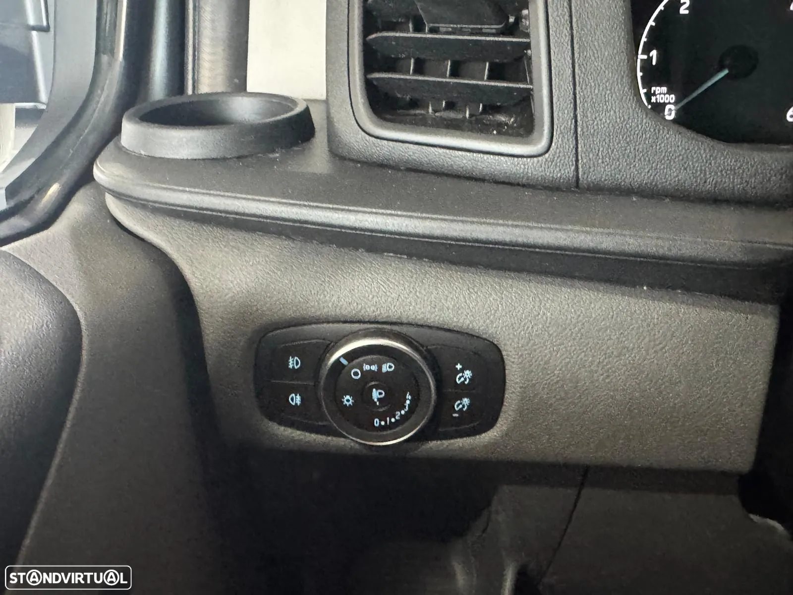 Ford Transit Custom - 22
