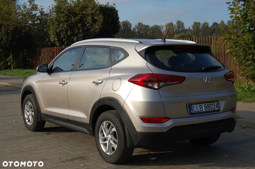 Hyundai Tucson blue 1.7 CRDi 2WD Intro Edition - 6