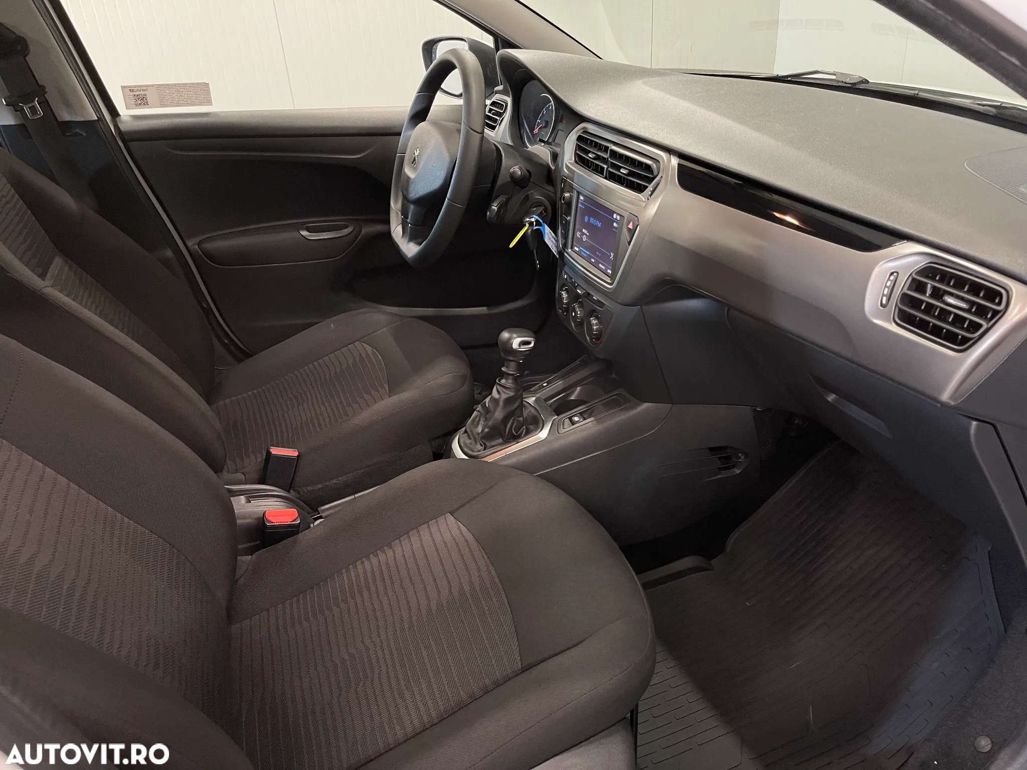Peugeot 301 1.5 BlueHDI FAP Active - 9