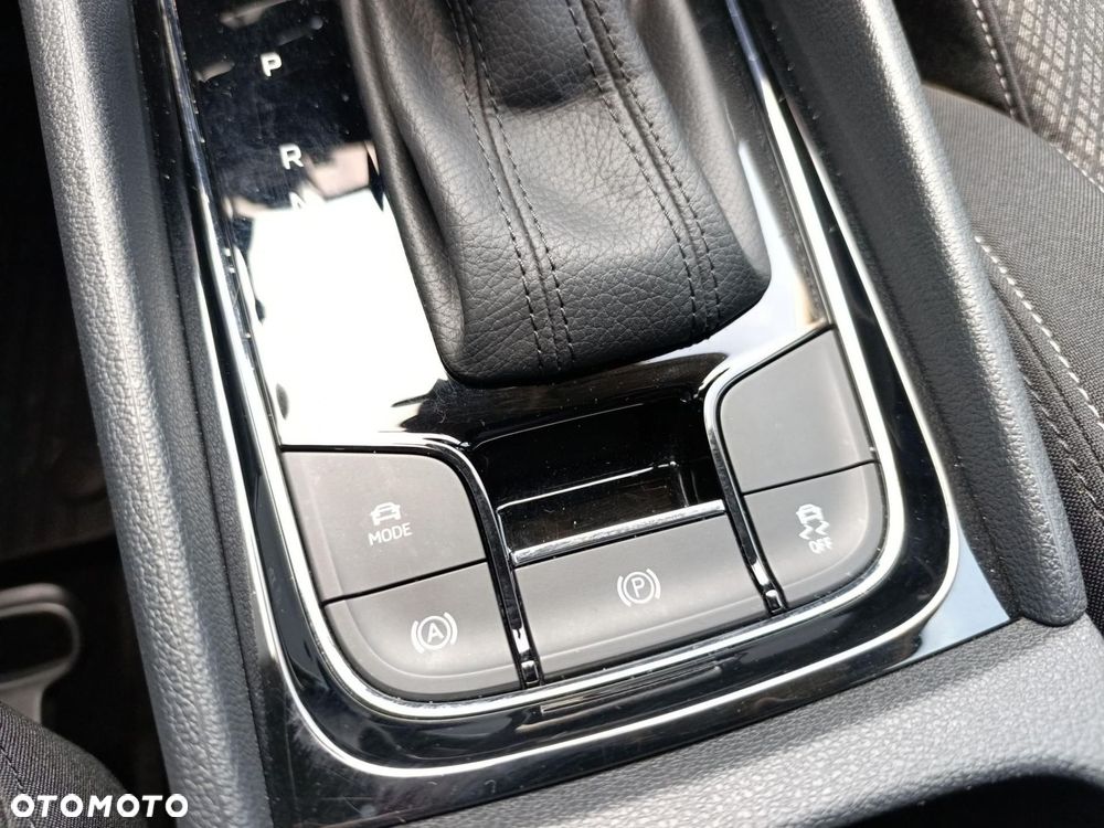 Skoda Karoq 1.5 TSI ACT 4x2 Style DSG - 30