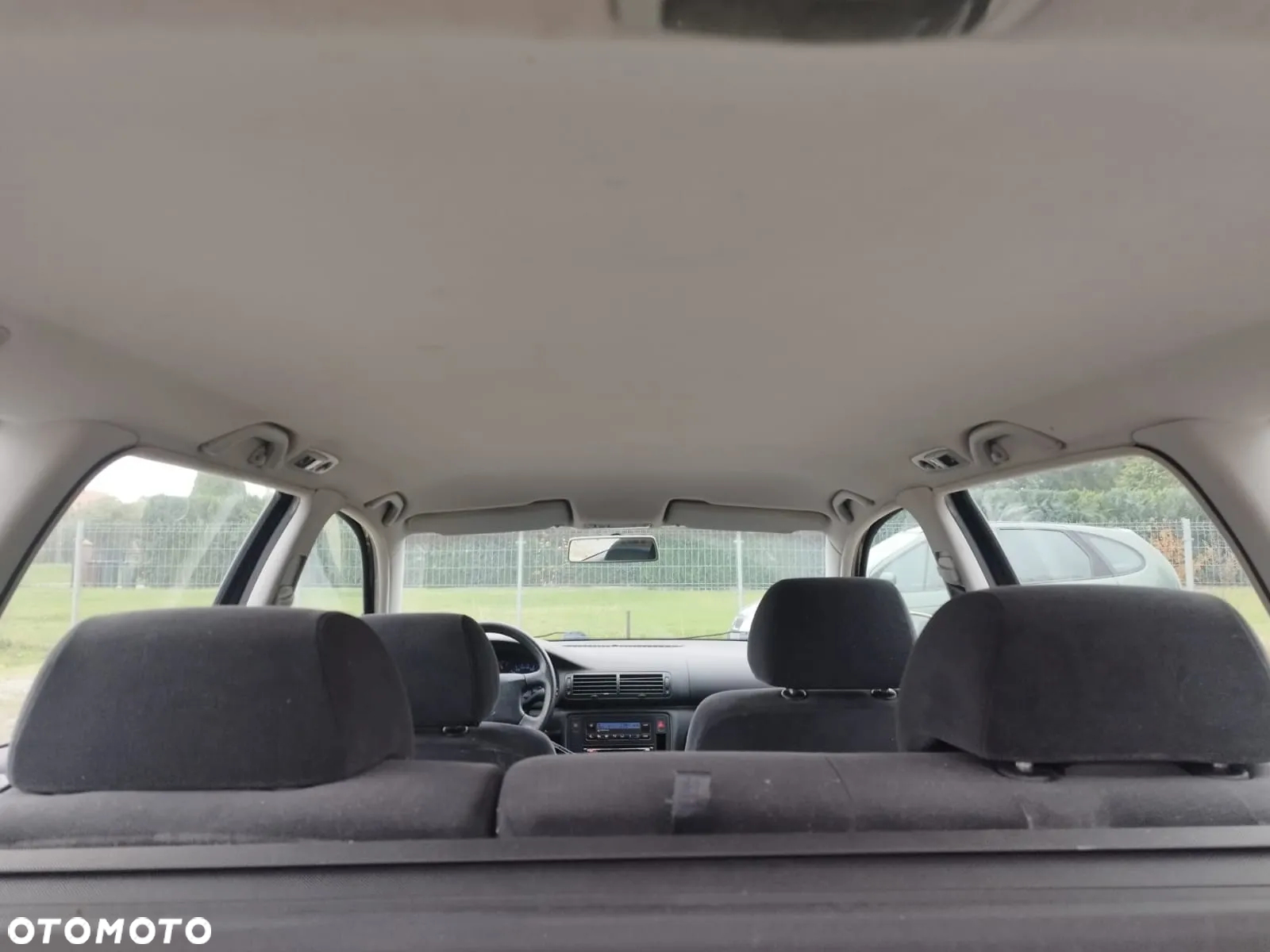 Volkswagen Passat - 18