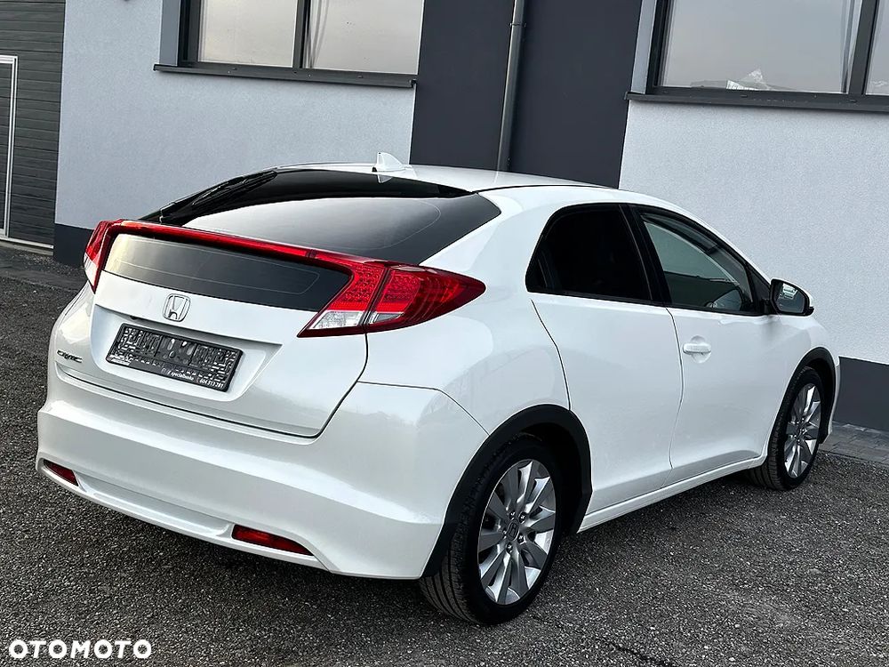Honda Civic 1.4 i-VTEC Sport - 24