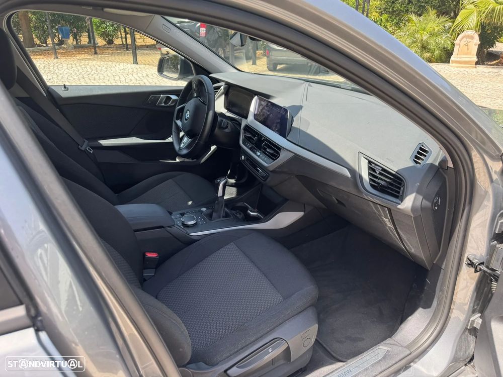 BMW 116 d Corporate Edition - 12