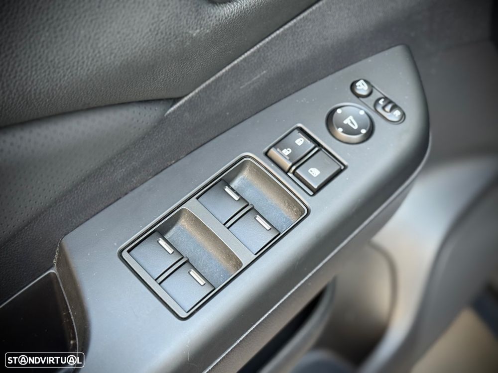 Honda CR-V 1.6i DTEC 4WD Auto Elegance - 27