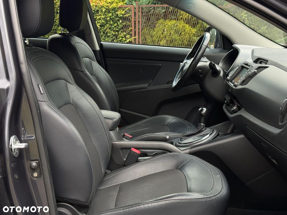 Kia Sportage 2.0 CRDI XL - 22