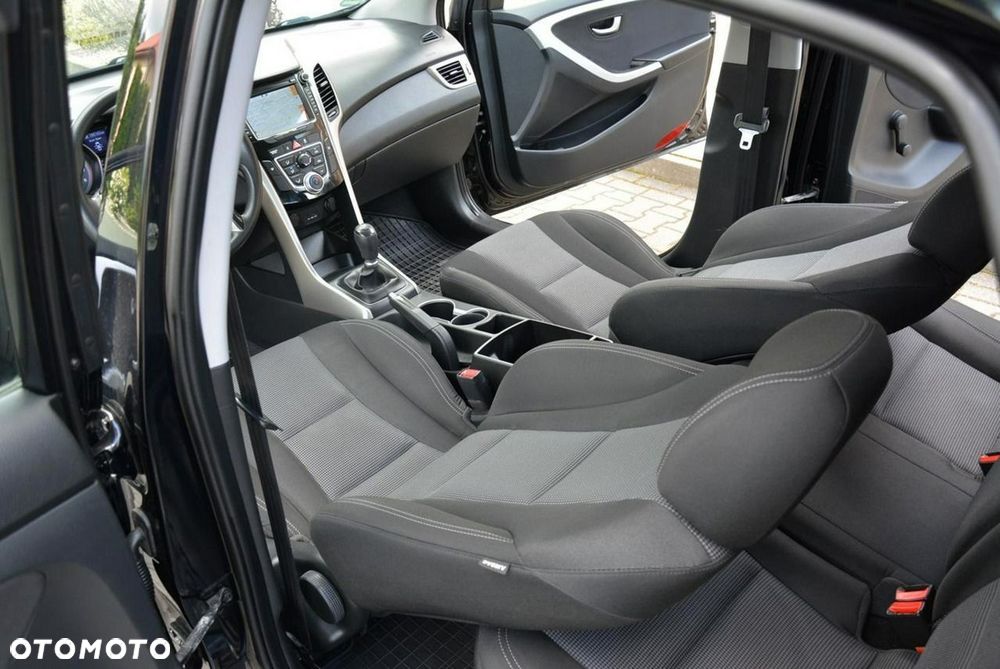 Hyundai i30 1.4 Comfort - 22