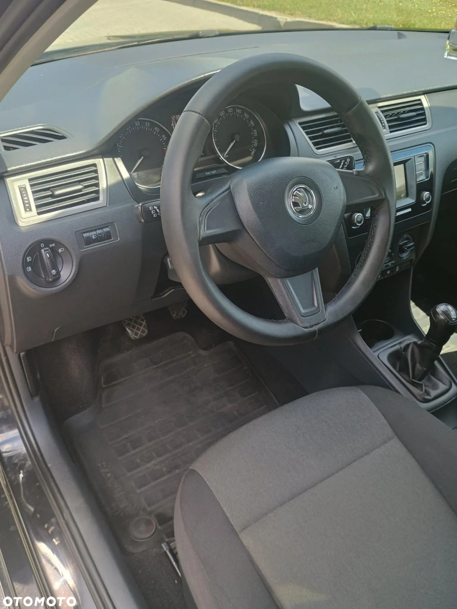 Skoda RAPID Spb 1.4 TDI DPF Active - 8
