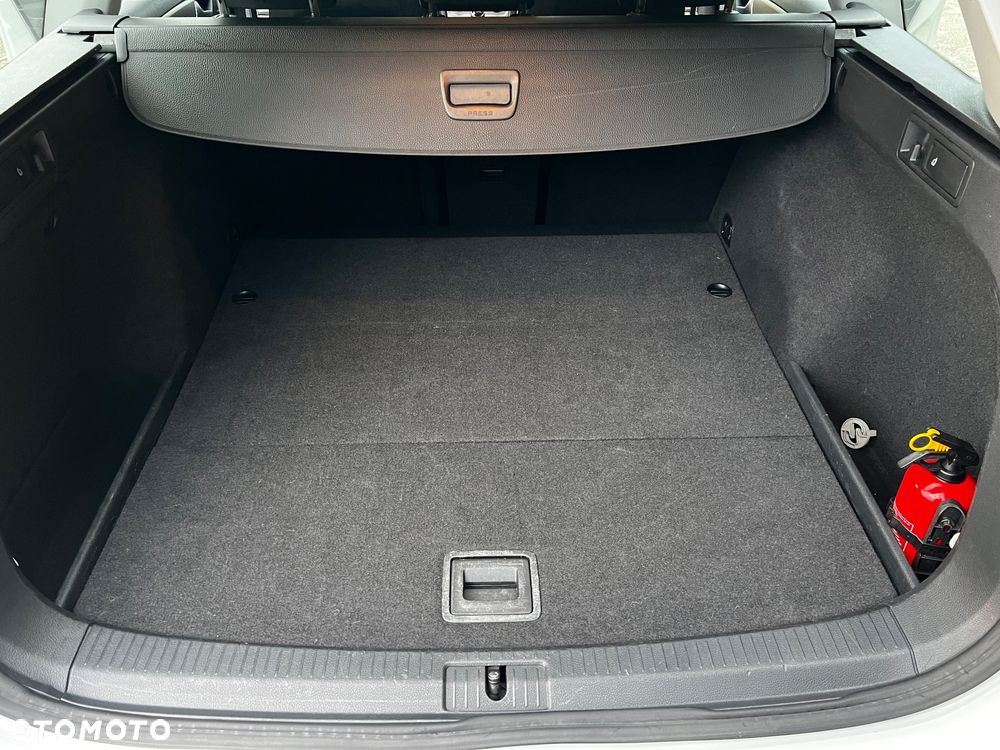 Volkswagen Golf VII 1.4 TSI BMT Comfortline - 20