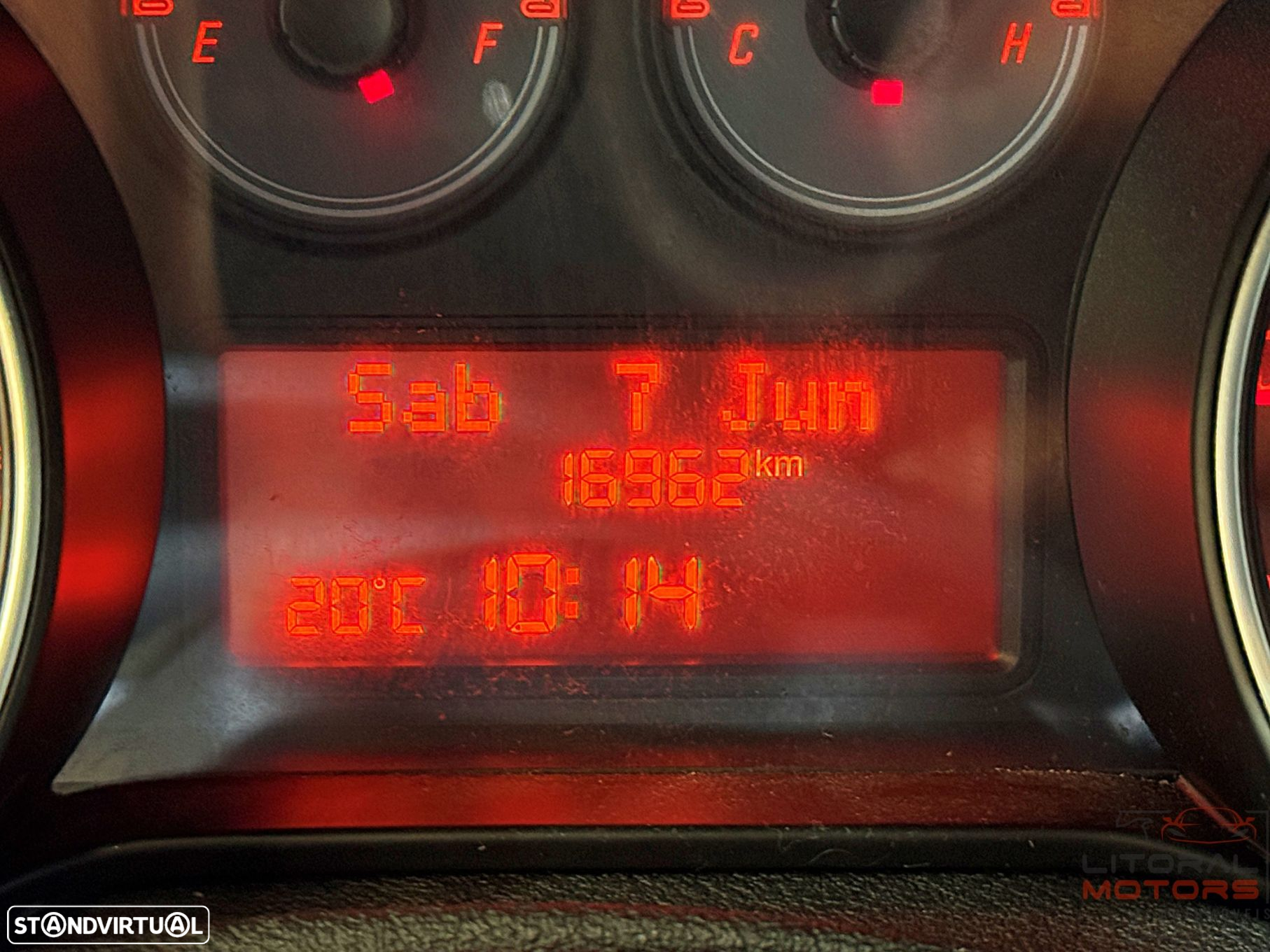 Fiat Punto 1.2 Lounge S&S - 25