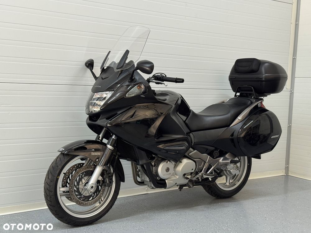 Honda NTV - 16