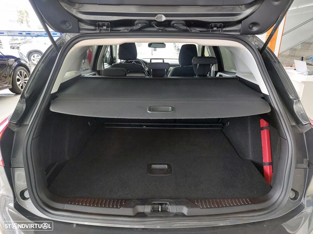 Ford Focus SW 1.5 TDCi EcoBlue Titanium - 41