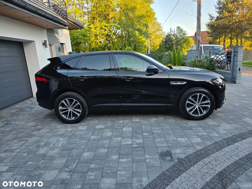 Jaguar F-Pace 2.0 i4D AWD R-Sport - 7
