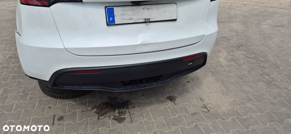 Tesla Model Y 62.5 Standard RWD - 19