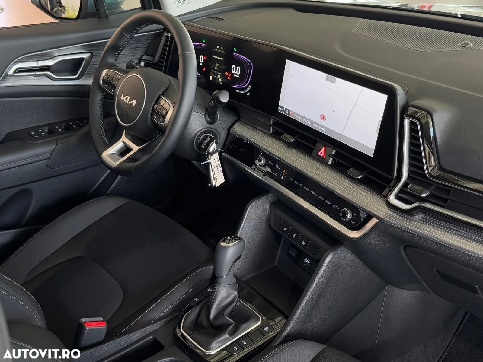 Kia Sportage 1.6 T-GDI 6MT 4x2 Urban - 13
