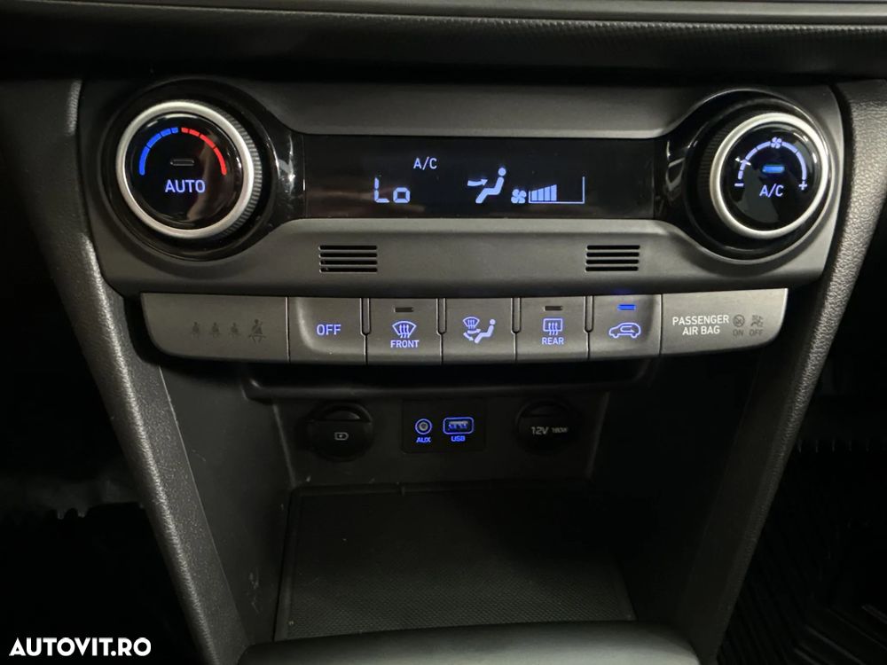 Hyundai KONA - 19