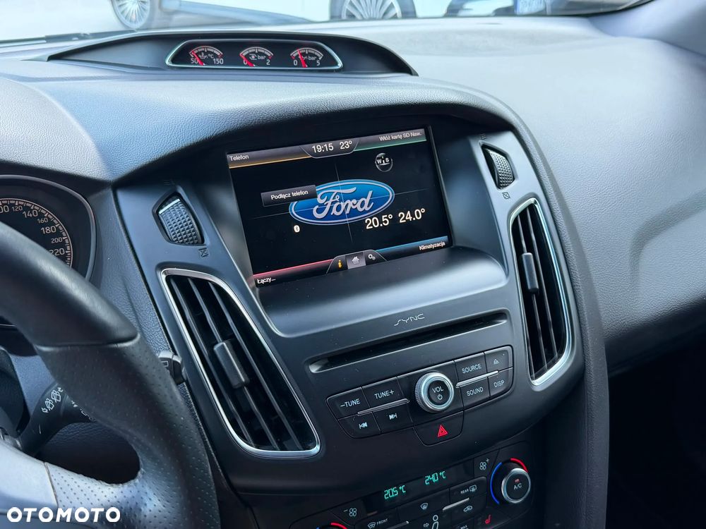 Ford Focus 2.0 EcoBoost ST mit Leder-Exclusiv-Paket - 27