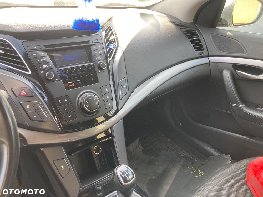 Hyundai i40 Kombi 1.6 Trend - 8