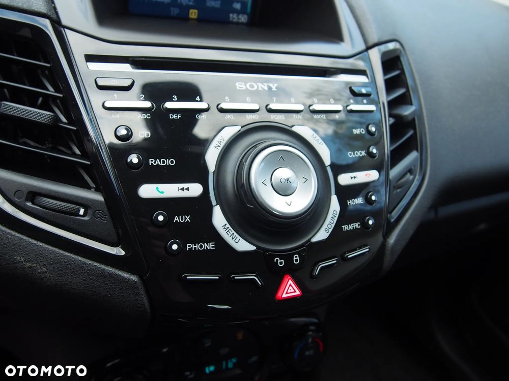 Ford Fiesta 1.0 EcoBoost STart-Stop Titanium - 27