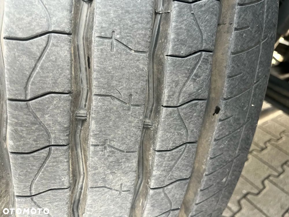 Mercedes-Benz Actros - 23