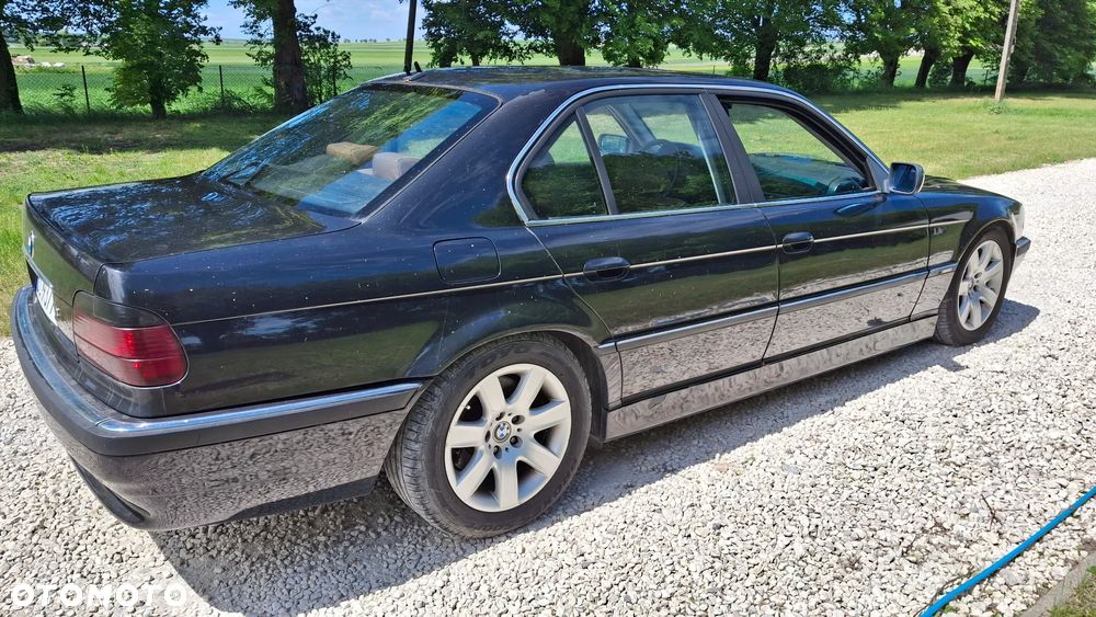 BMW Seria 7 740d - 6