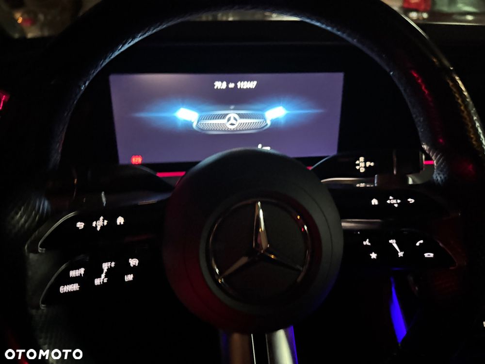 Mercedes-Benz Klasa E 220 d 4Matic 9G-TRONIC AMG Line - 8