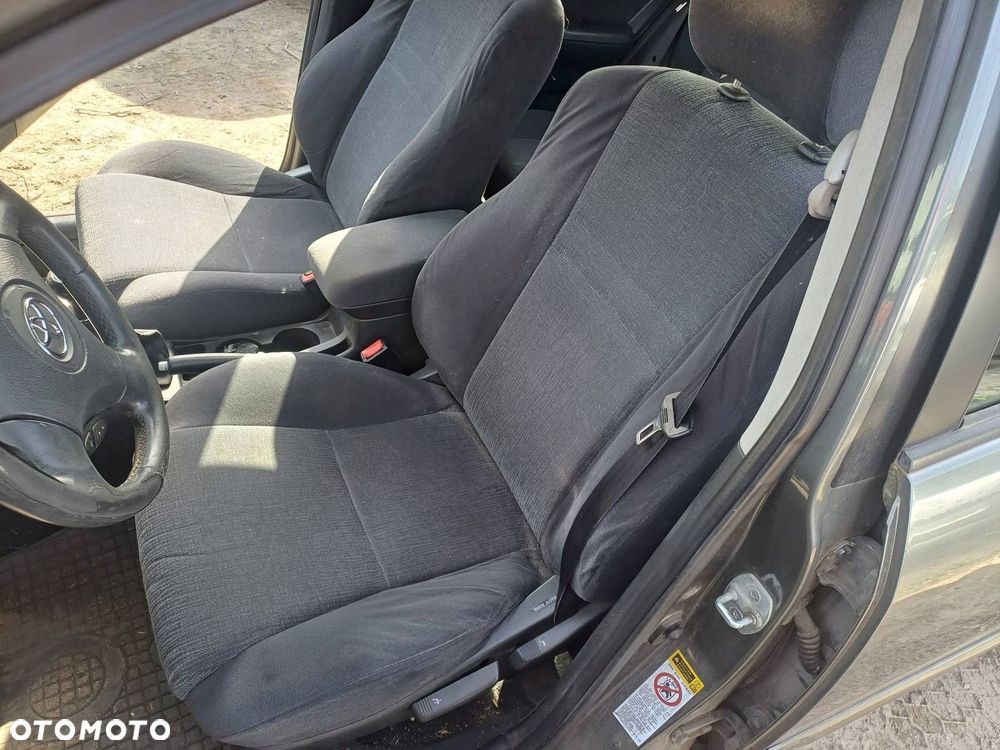 FOTELE KOMPLET LEWY PRAWY KANAPA TYŁ + BOCZKI TOYOTA COROLLA E12 KOMBI - 1