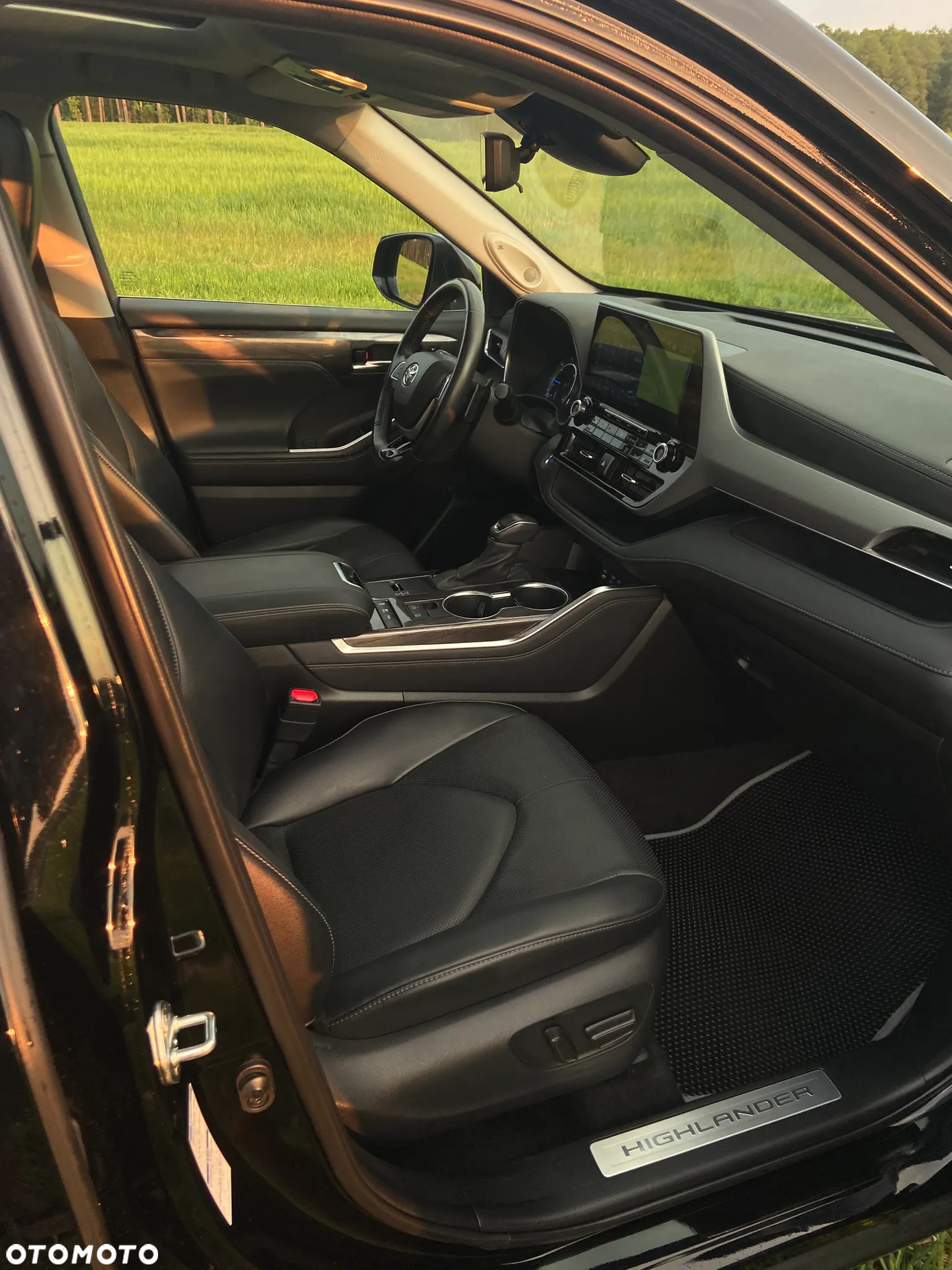 Toyota Highlander 2.5 Hybrid Executive - 10