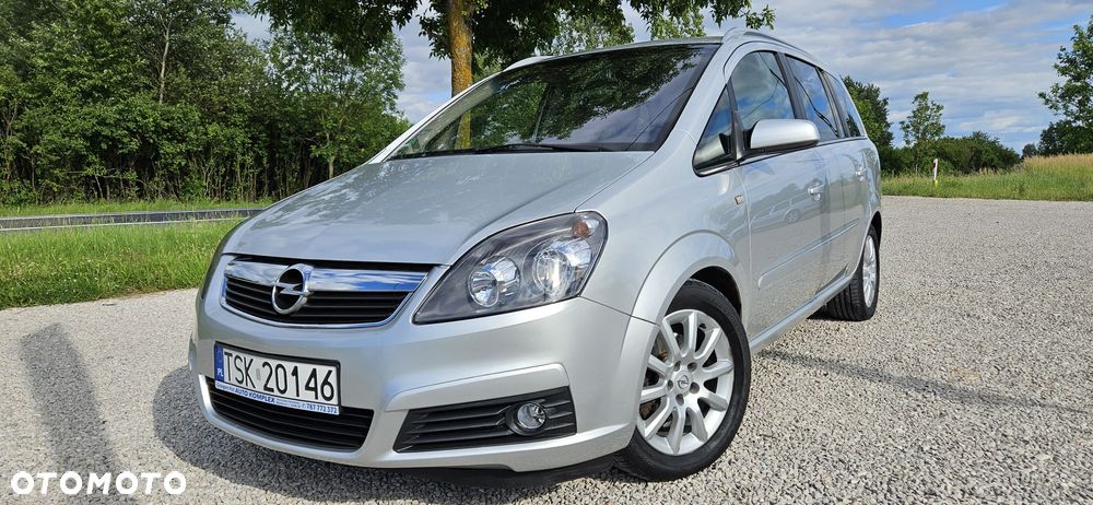 Opel Zafira - 1