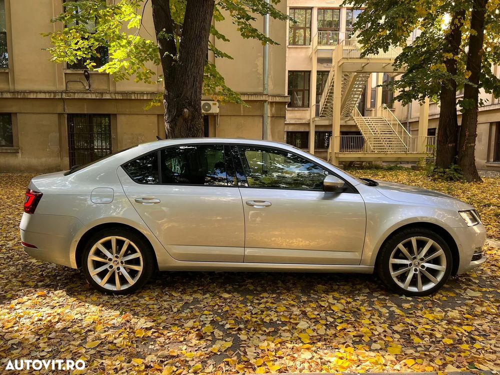 Skoda Octavia 2.0 TDI DSG 4X4 Style - 6