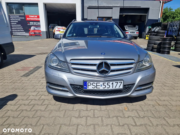 Mercedes-Benz Klasa C 220 (BlueTEC) d T 7G-TRONIC Avantgarde