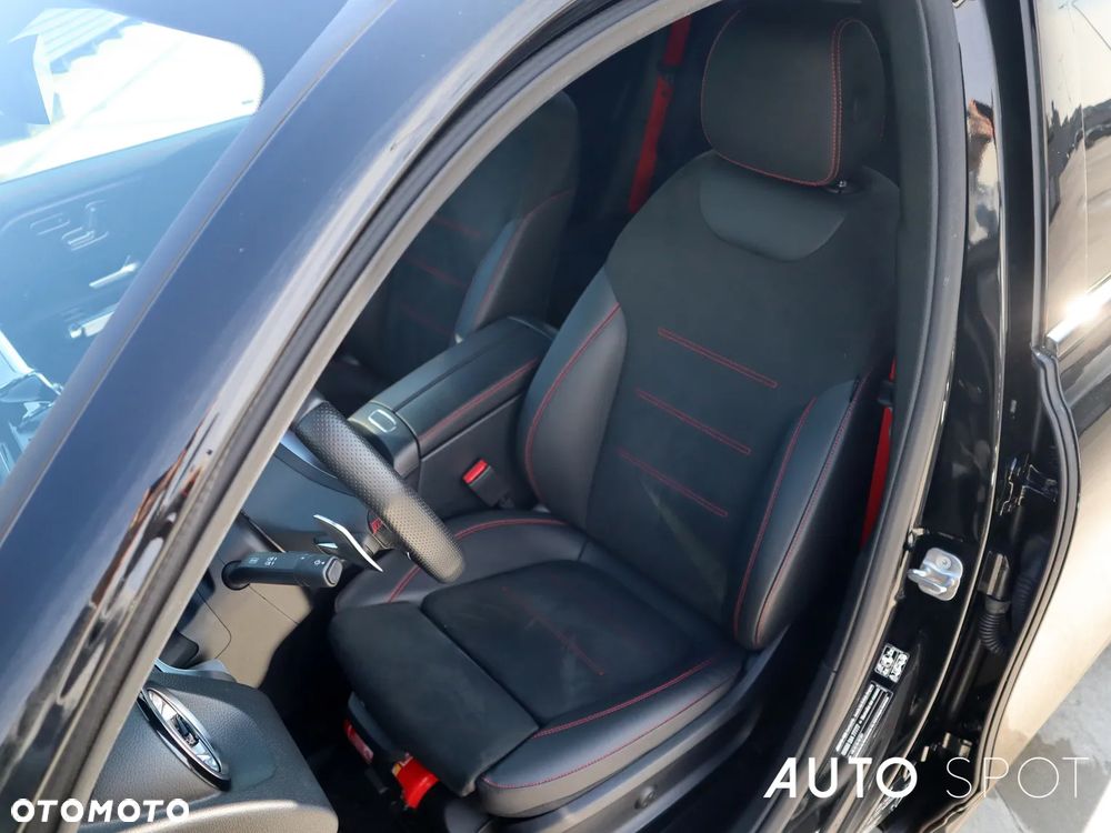 Mercedes-Benz GLB AMG 35 4-Matic - 20