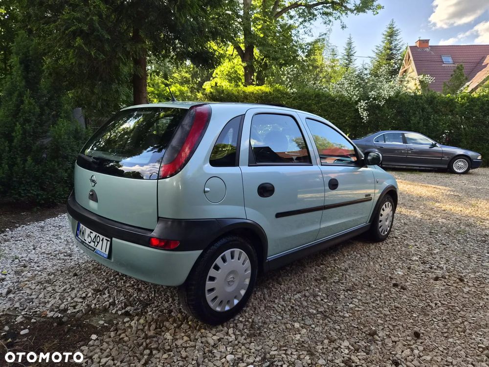 Opel Corsa 1.2 16V - 4