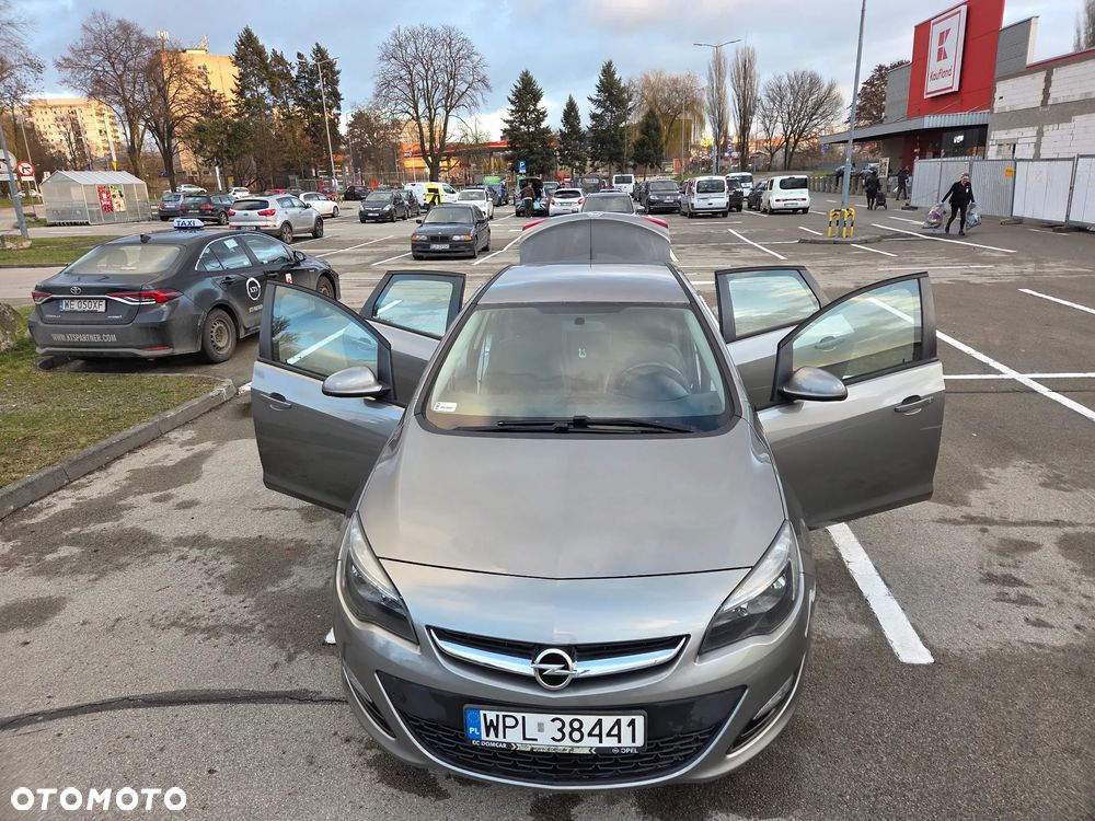 Opel Astra - 9
