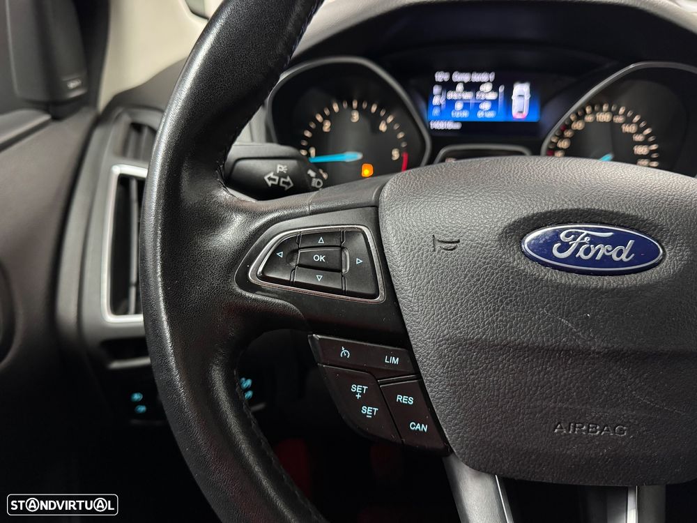 Ford Focus SW 1.5 TDCi Titanium - 21