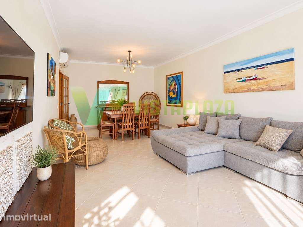 Apartamento T2 com Piscina, garagem e arrecadação, no Rotunda Park,... - Grande imagem: 5/23