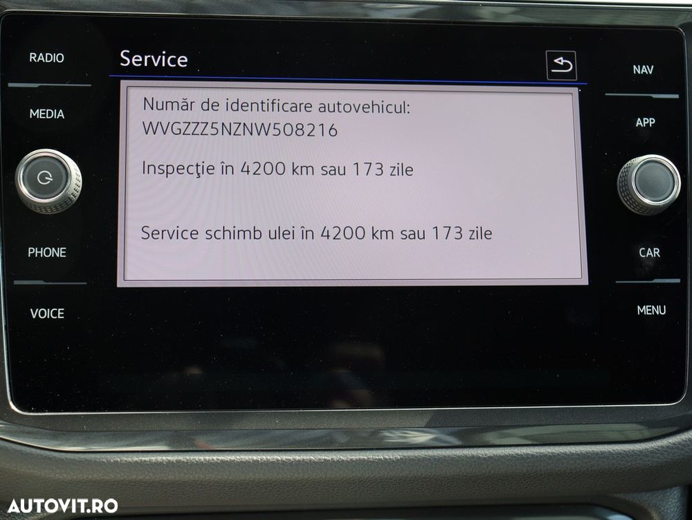 Volkswagen Tiguan 2.0 TDI 4Mot DSG R-Line - 33