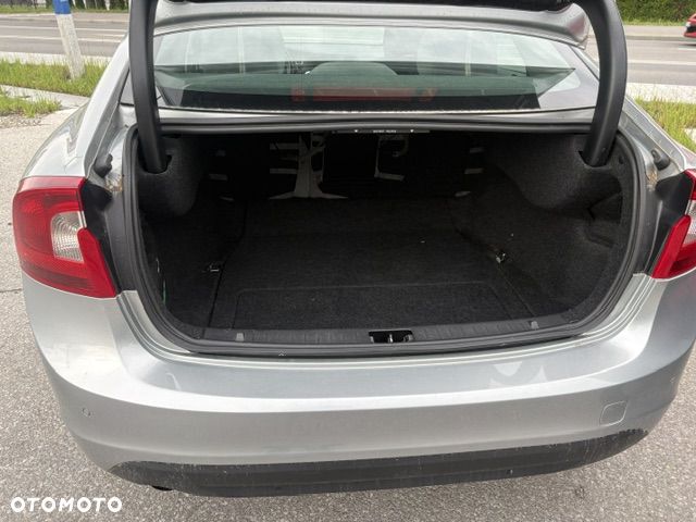 Volvo S60 D3 - 5
