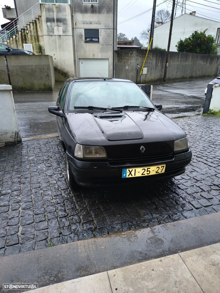 Renault Clio 1.1 RL - 1