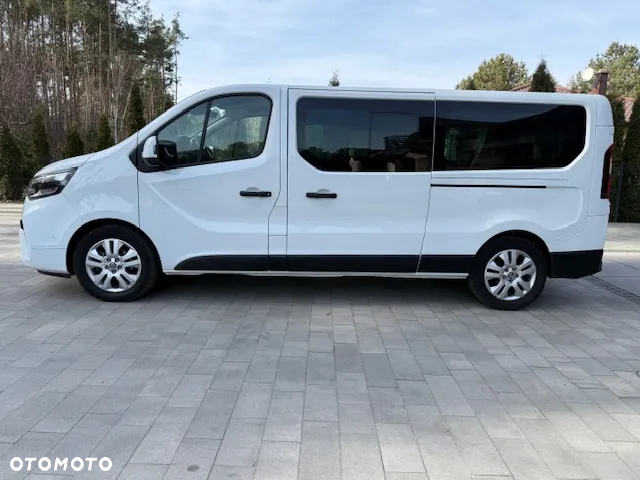 Nissan NV300 - 27