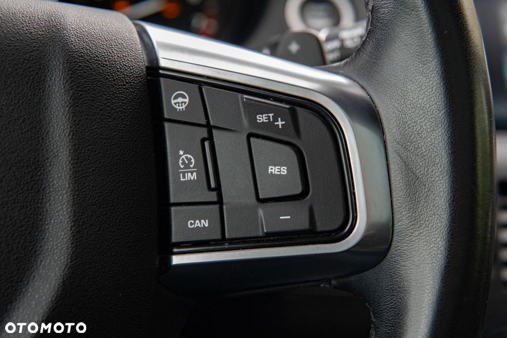Land Rover Discovery - 20
