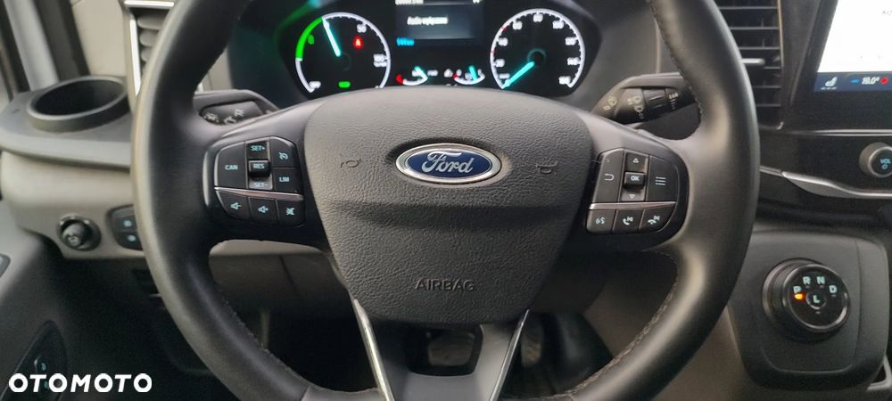 Ford transit - 22