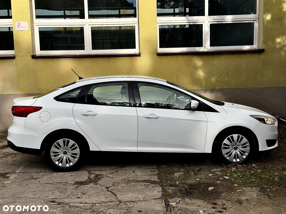 Ford Focus - 12