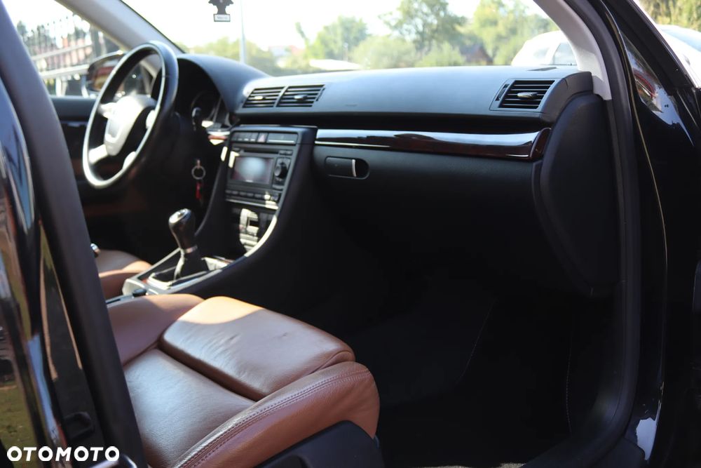 Audi A4 Limousine 1.8 T - 25