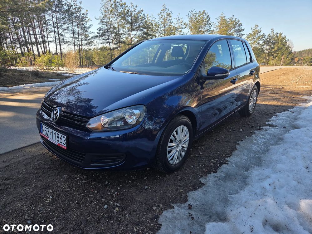Volkswagen Golf - 2