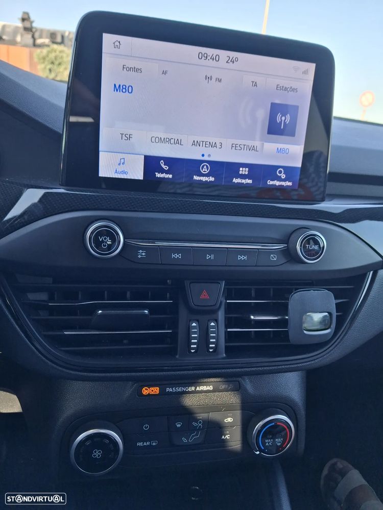 Ford Focus SW 1.0 EcoBoost MHEV ST-Line - 21