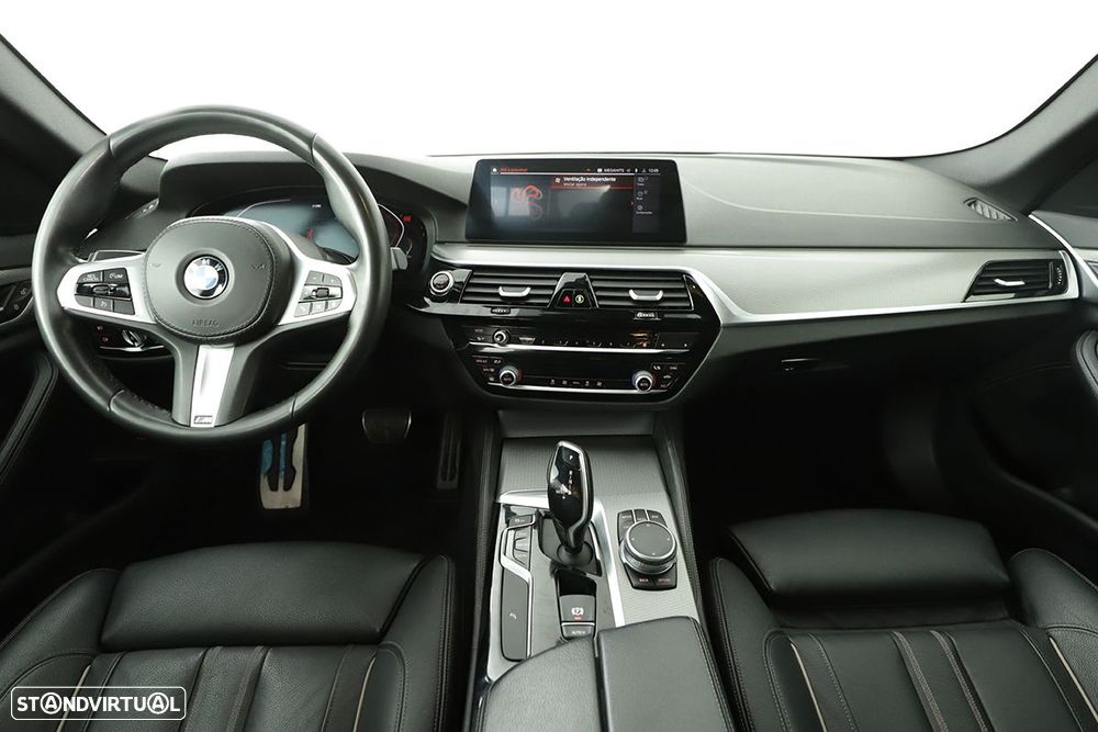 BMW 520 d Pack M Auto - 12