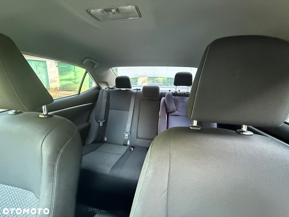 Toyota Corolla 1.4 D-4D Comfort - 11